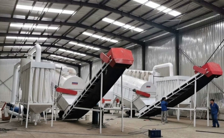 哈爾濱通河縣開展秸稈能源化綜合利用，秸稈顆粒燃料替代散煤